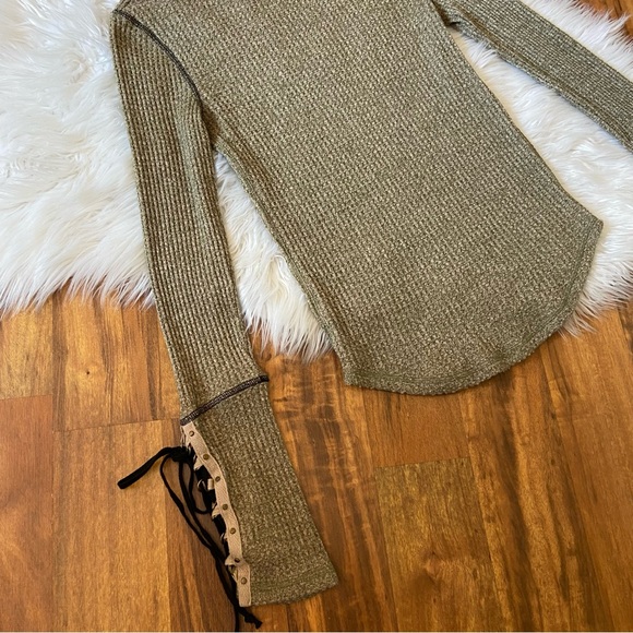 Free People Mountaineer Lace Up Cuff Top - Picture 9 of 16